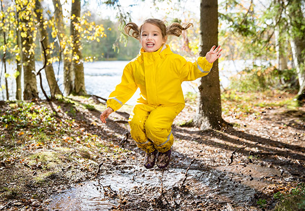 Ny forskning: Barn i samklang med naturen är lyckligare