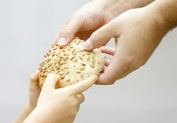 Mängden gluten bidrar till om barn med anlag utvecklar celiaki