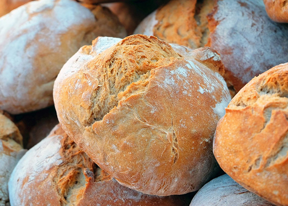 Höga halter kadmium i bröd med grovt vetemjöl