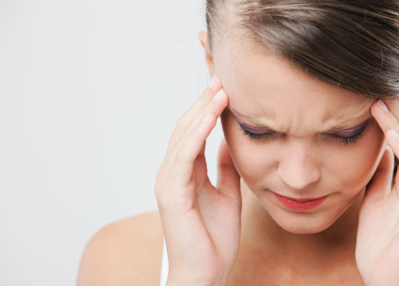Lindra sprängande huvudvärk och migrän – 9 sätt!
