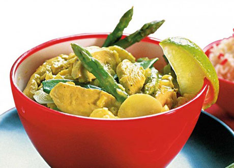 Spicy kyckling i grön curry