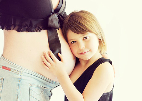 Ny studie: Rökning under graviditet kan ändra barnets dna