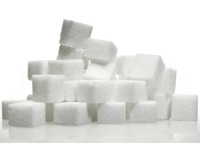 Ny forskning: Socker farligare för blodtrycket än salt